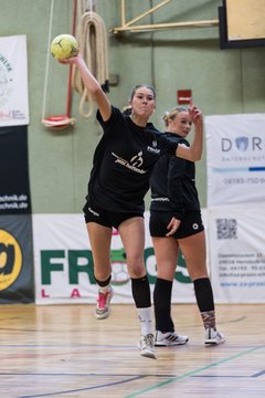 Bild 170 - wBJ SV Henstedt Ulzburg - HSG Holstein Kiel/Kronshagen : Ergebnis: 30:28